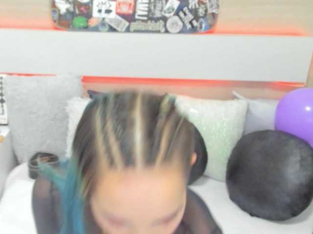 相片 valerik-cano hey guys im new here squirt at goal @remain @total