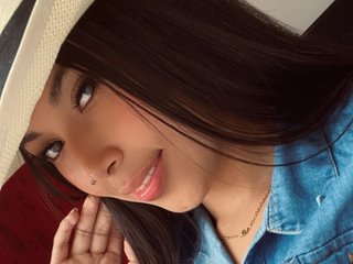 色情视频聊天 ValeryMonserrat