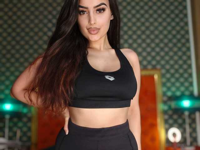 个人资料的照片 -VALERIIAA-