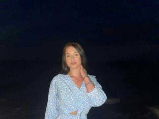 色情视频聊天 VelvetBabe