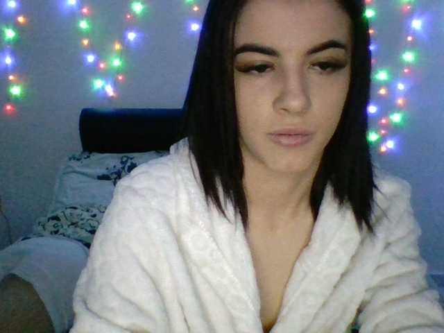 广播屏幕截图 Versace1009