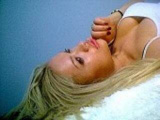 色情视频聊天 vikykiwi