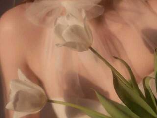 色情视频聊天 Vina-Nelly