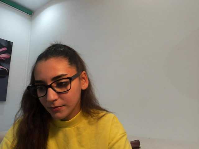 广播屏幕截图 violetmyers18