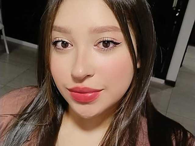 个人资料的照片 whitney-tay