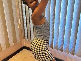 色情视频聊天 Wildpetal2000