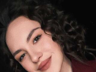 色情视频聊天 WilmaWinifred