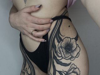 色情视频聊天 MoiMaki