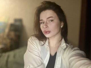 色情视频聊天 wooowMila