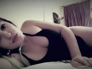 色情视频聊天 wowgirl92