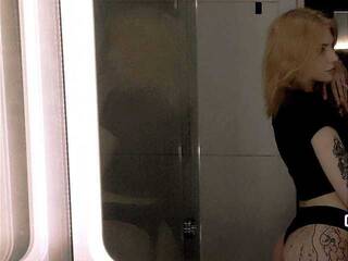 色情视频聊天 TgGlowwowy