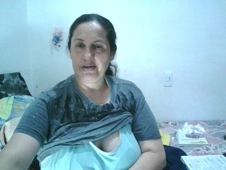 色情视频聊天 Ximenajimenez