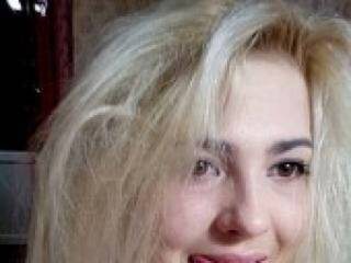 色情视频聊天 xxkoshkaxx