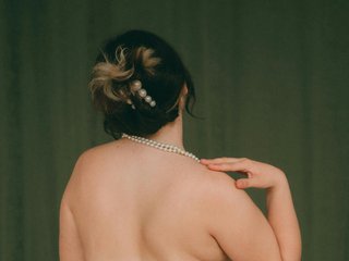 色情视频聊天 xxwetmomm