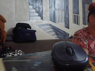 色情视频聊天 YasminaGeil