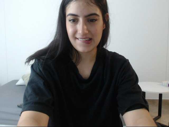 广播屏幕截图 YesikaCosta