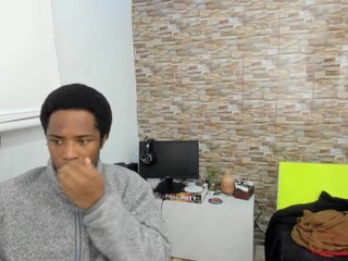 色情视频聊天 Yin-yanghot