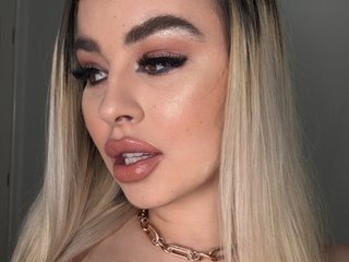 色情视频聊天 YnnesBritney