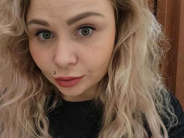 个人资料的照片 YourFunnyBlondiee