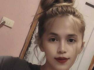 色情视频聊天 YourMochii