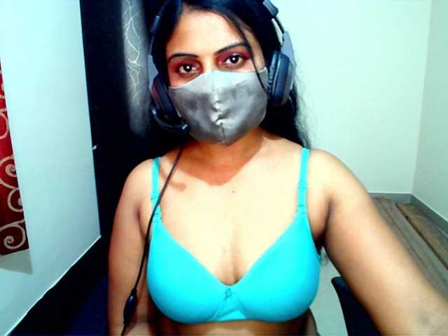 相片 yoursavitha5 my neighbour at home | Make me Squirt at Pvt | Today free show for all| Please support | lets party [none] [none] [none]