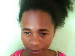 色情视频聊天 Zafimanelle