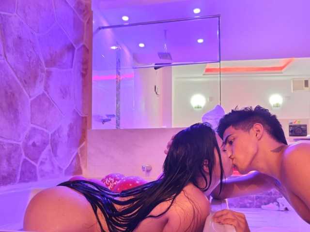 个人资料的照片 ZoeAndAdam