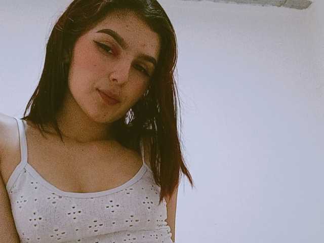 个人资料的照片 zoemonroe